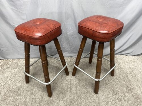 Maroon Vinyl Square Turned Leg Counter Stool (Set of 2)