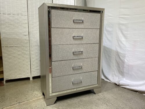 ASHLEY Linnox Silver 5-Drawer Dresser w/ Mirror Trim