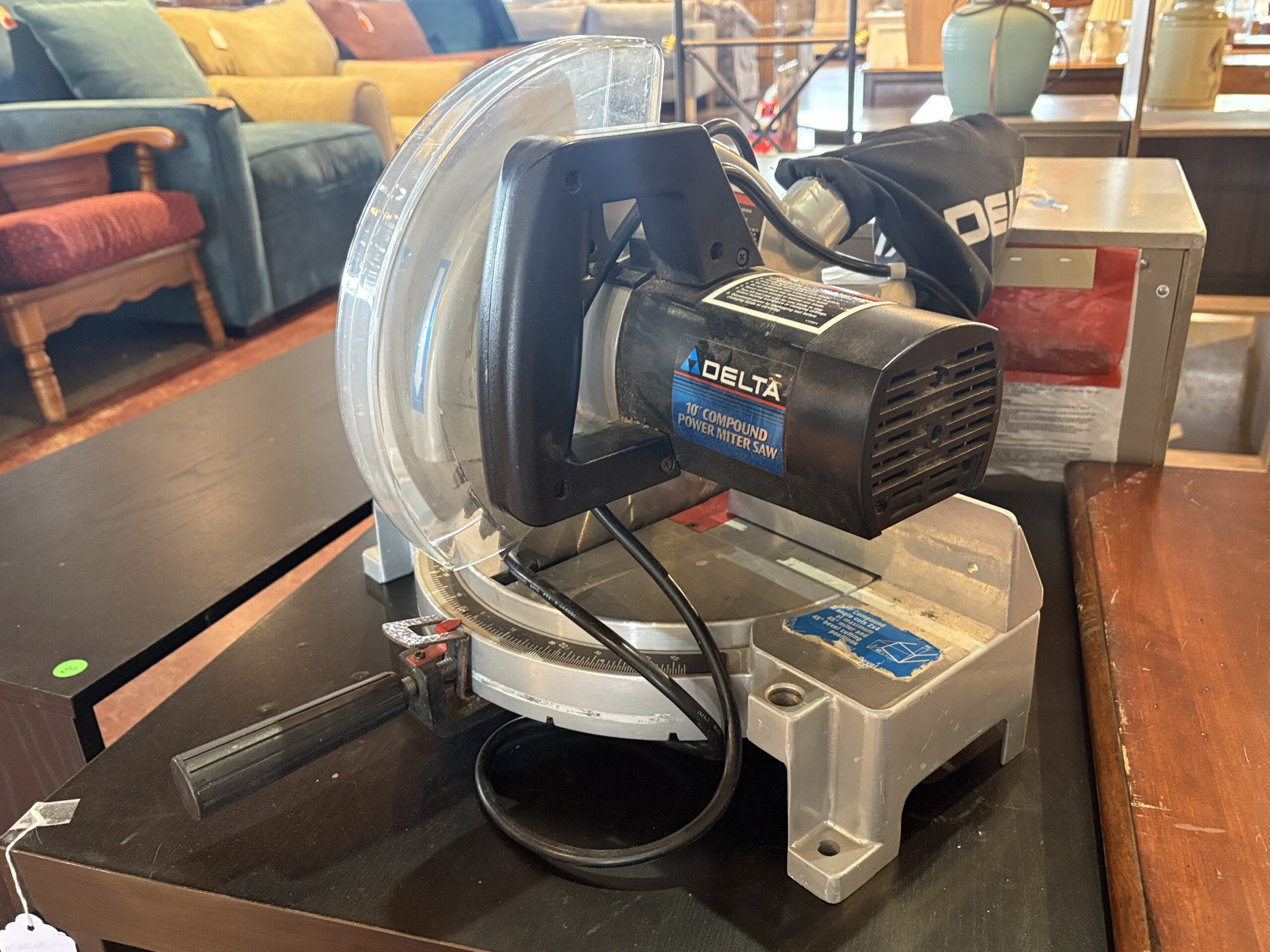 DELTA 10″ Compound Power Miter Saw Model # 36-075