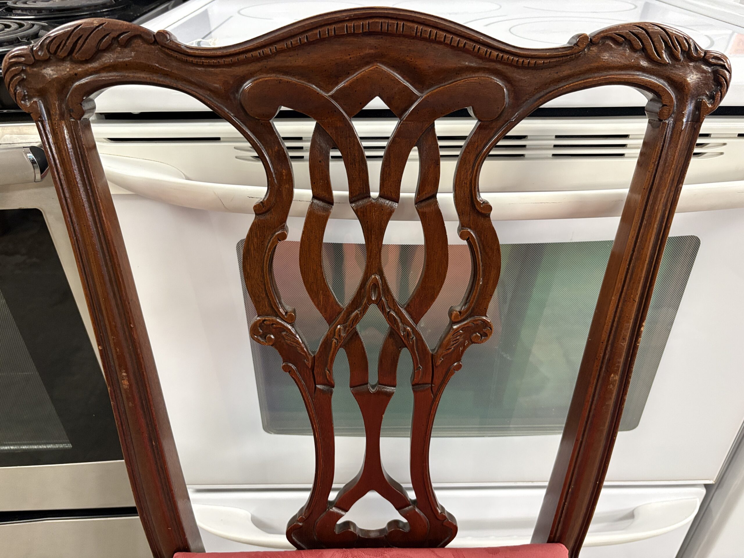 BERNHARDT Flame Mahogany Chippendale Extension Table w/ 6 Red Upholstered Chairs