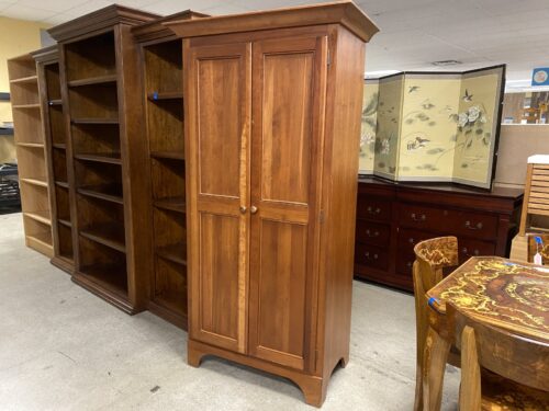 Solid Wood 5-Drawer Armoire