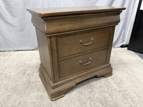 ABBYSON Madeline Light Brown 3-Drawer Nightstand