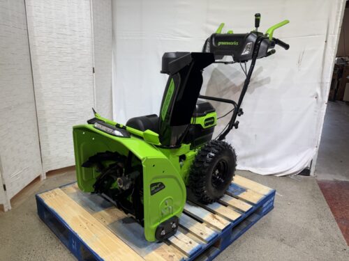 NEW! GREENWORKS 24" Brushless 80V Snow Blower Model # 2609102