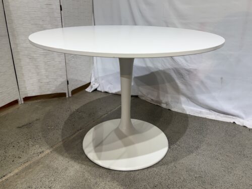 IKEA Docksta All White Tulip Table
