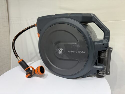 NEW! GIRAFFE TOOLS 100Ft. Retractable Garden Hose Reel w/ Wall Bracket