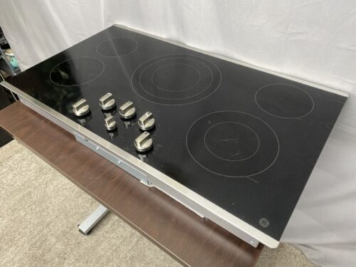 GE 36" Smooth Surface 5-Burner Electric Range Model # JEP5036ST1SS