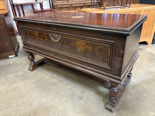 ED ROOS COMPANY Vintage Dark Walnut Finish Storage Chest with Burl Wood Panel Inlay and Carved Shell Motif