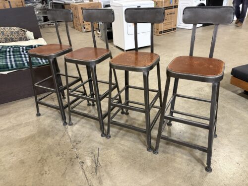 Industrial Style Metal Bar Stools with Rustic Wooden Seats and Curved Backrests (Set of 4)