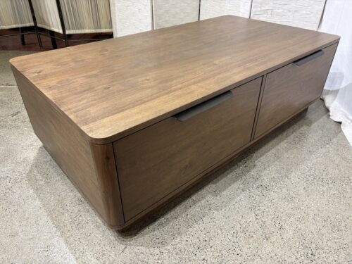 HAMMARY LIVING by La-z-Boy Blair Coffee Table with Drawers