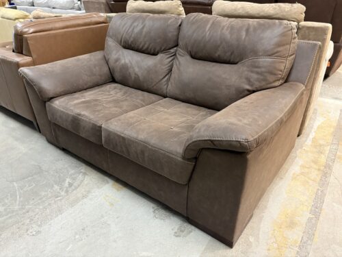 ASHLEY Maderla Chocolate Wide Arm Loveseat