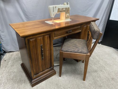 SINGER Vintage Mid-Century Brutalist Touch & Show Sewing Table w/ Chair Model # 750