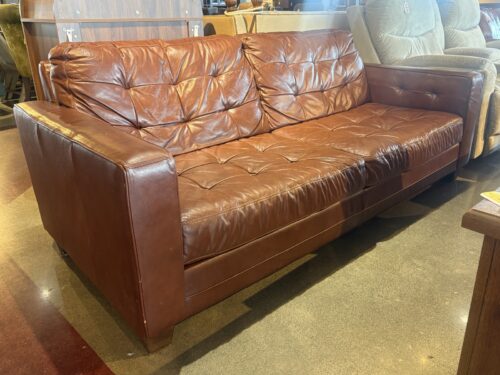 Red-Brown Tufted 3-Seater Sofa