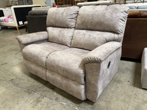 NEW! LA-Z-BOY Pebbled Beige Manuallly Reclining Loveseat with Pillow-Top Arms