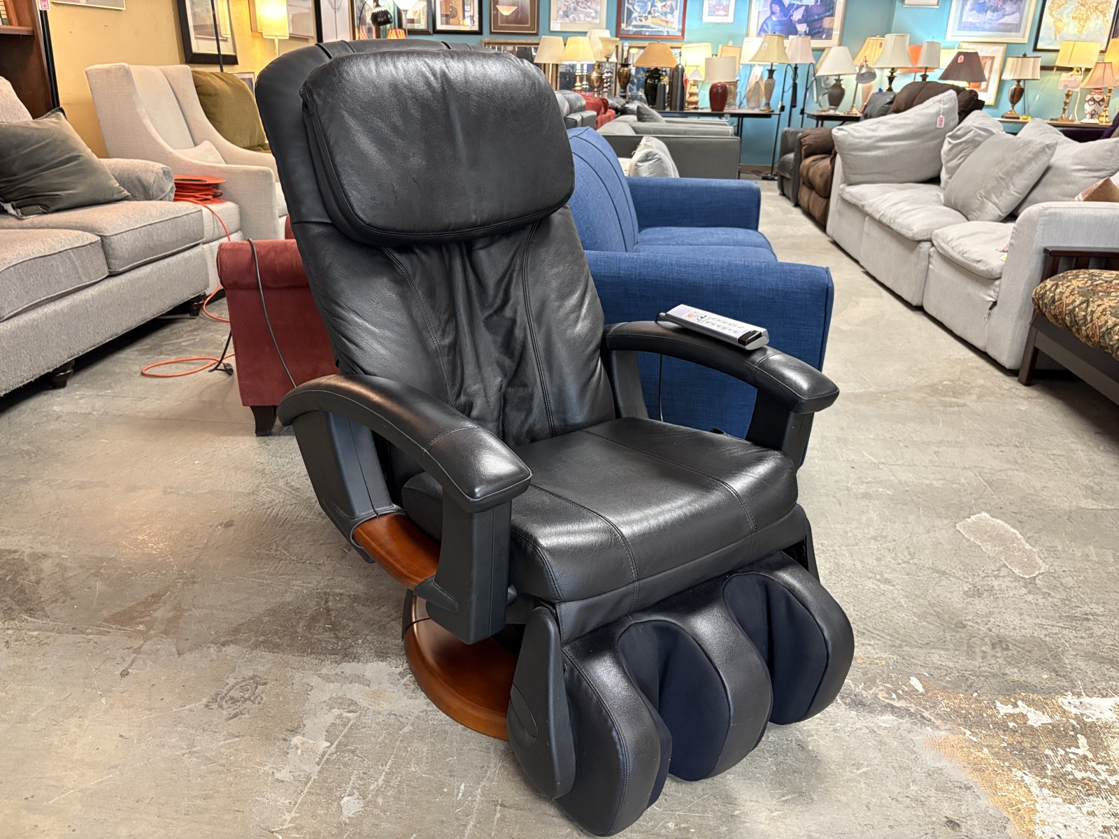 HUMAN TOUCH Stretch Home Massage Chair Recliner Model # HT-135