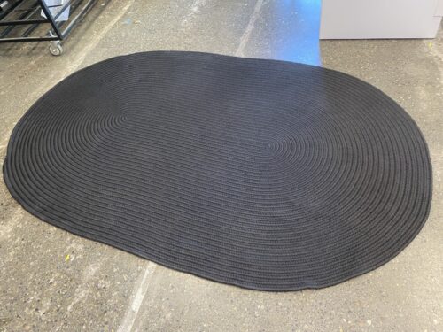 Black 5x8 Oval Braided Area Rug