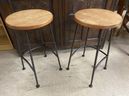 Industrial Round Wooden Backless Stools