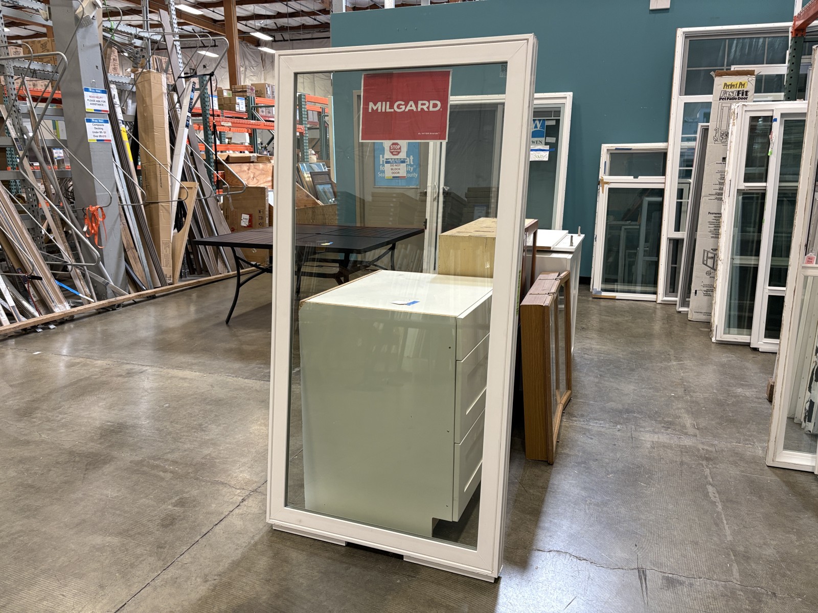 NEW! MILGARD V400 Tuscany Series 68×35 White Vinyl Picture Window
