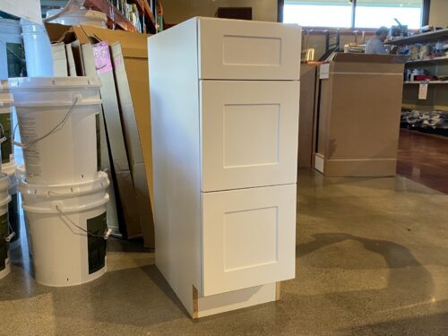 NEW! URBANA CABINET CO Remy Slim Shaker Style 3-Drawer Cabinet - Moonglow