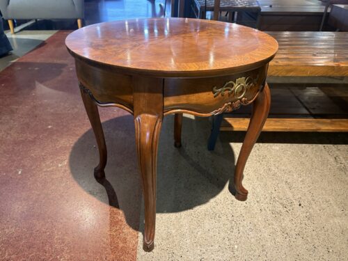 BAKER FURNITURE French Country Style Walnut Side Table w/ Matchbook Burl Veneer