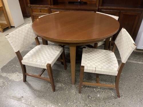 WILLIAMS SONOMA Made in Italy Round Chestnut Dining Table w/ 4 White Woven Fabric Chairs