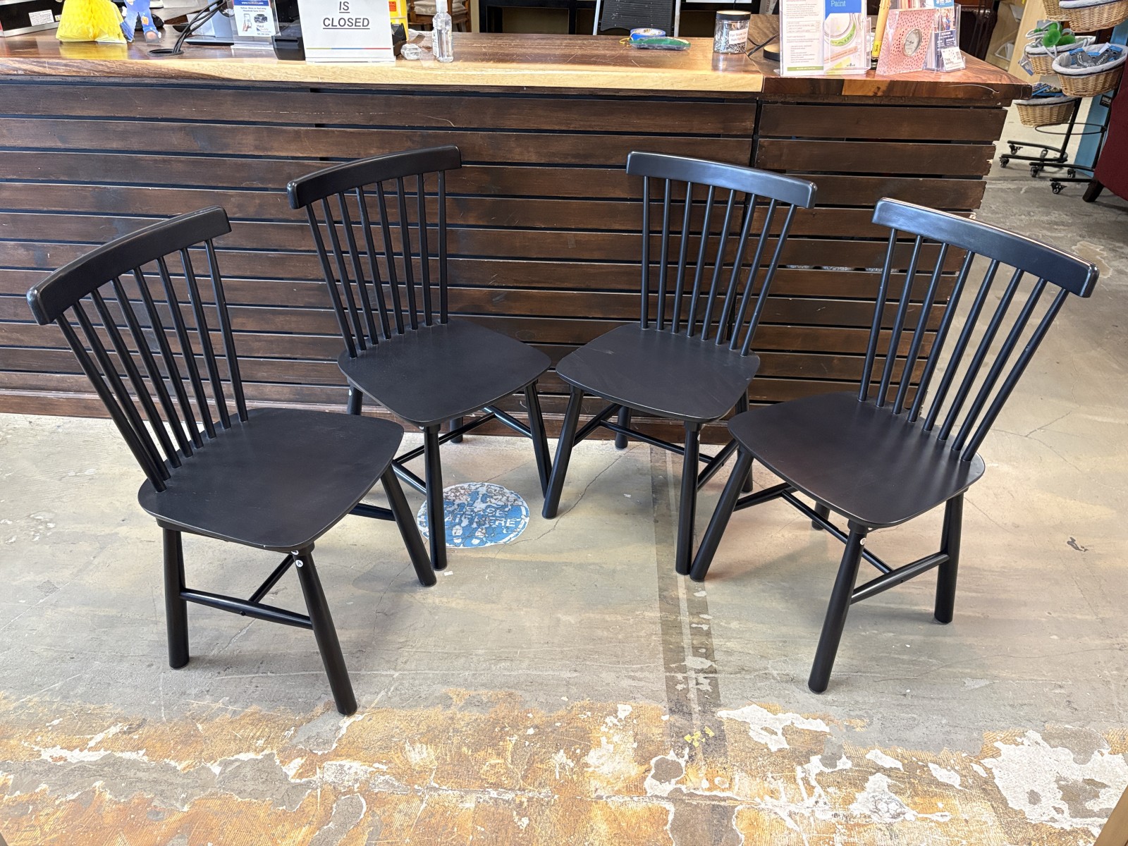 NEW! STYLEWELL Black Wooden Windsor Style Dining Chair (Set of 4) (Bellevue)