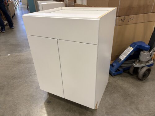 NEW! MASTER BRAND CABINETS Modern Sleek White Frameless Base Cabinet with Flat Panel Design