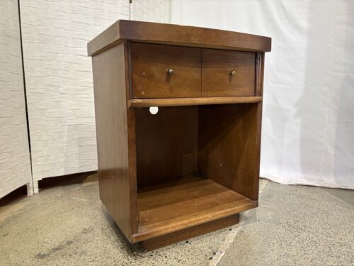 MENGEL Vintage Mid-Century Modern Wooden Nightstand