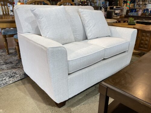 NEW! LA-Z-BOY Piper Loveseat w/ Accent Pillows - Oyster