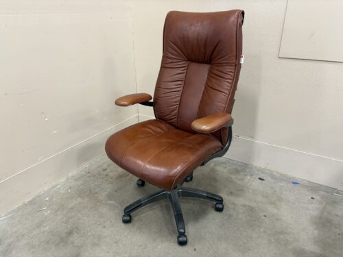 LANE Brown Leather Upholstered Pneumatic Office Chair