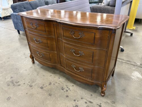 Vintage French Provincial Style Dark Finished 6 Drawer Dresser with Brass Pulls