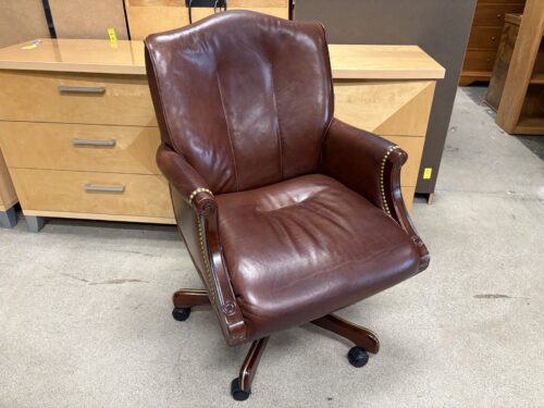 LEATHERCRAFT Traditional Leather Swivel Executive Chair w/ Nailhead Trim