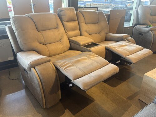MOR Estilo Power Reclining Console Loveseat in Canyon