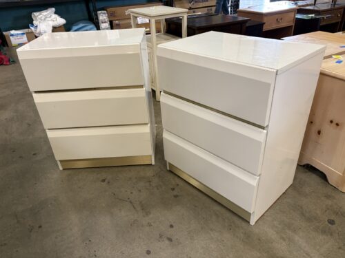 MILLENNIUM Vintage 80's Postmodern White Lacquer 3 Drawer Nightstands with Brass Trim (Set of 2)