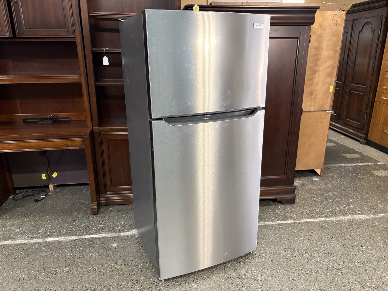FRIGIDAIRE Stainless Steel 18 cu.ft. Top Freezer Refrigerator Model # LFTR1835VF