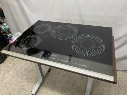 FRIGIDAIRE 30" Induction Cooktop Model # GCC13067AB