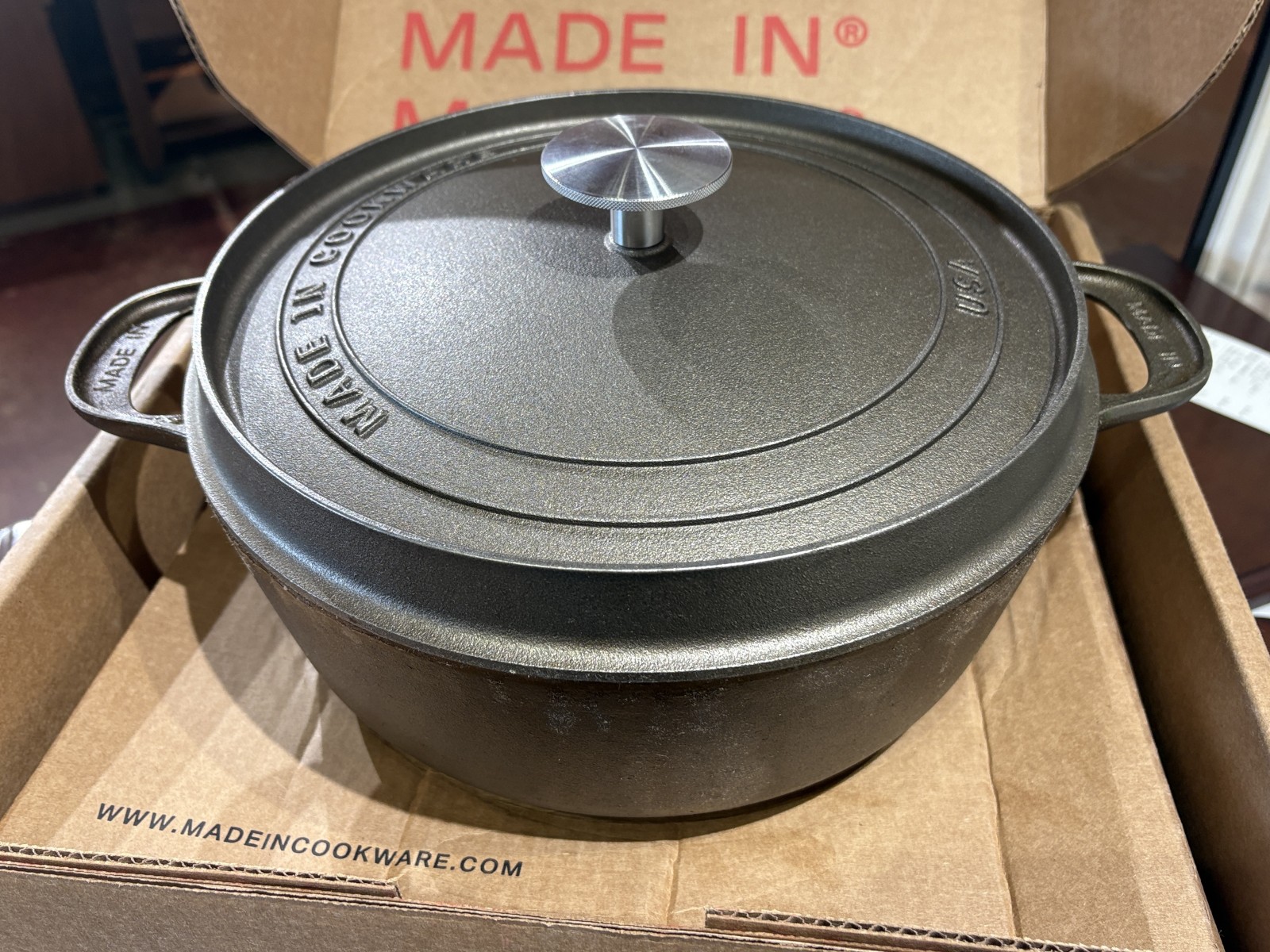 MADE IN 6qt. Cast Iron Dutch Oven