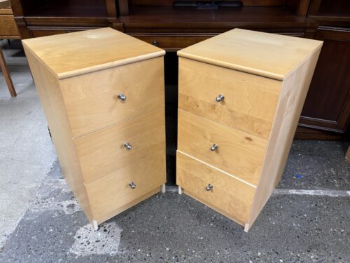 Blonde 3-Drawer Nightstand w/ Silver Pulls (Set of 2)