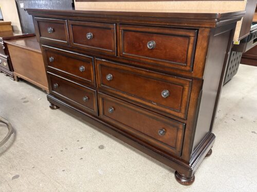 ASHLEY Porter Rustic Brown 7-Drawer Dresser w/ Hidden Drawer