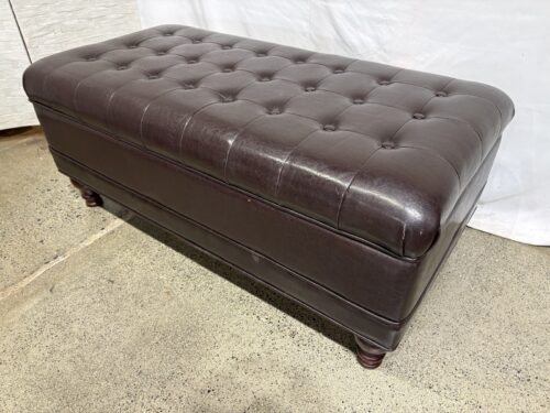 COASTER Dark Brown Tufted Upholstered Storage Ottoman