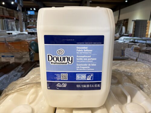 NEW! DOWNY Professional Unscented Fabric Softener - 640 Oz
