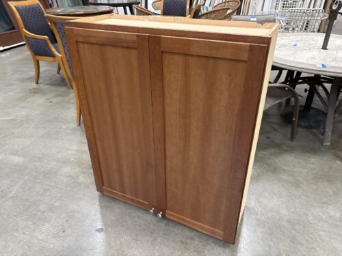 Cinnamon Maple Finished 42x36 Double Door Solid Wood Upper Cabinet