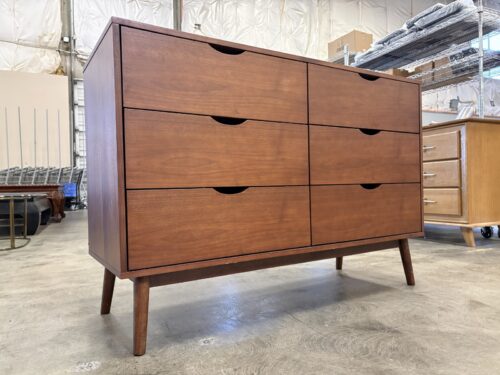 Walnut Finished MCM Style 6 Drawer Dresser with Finger Pulls