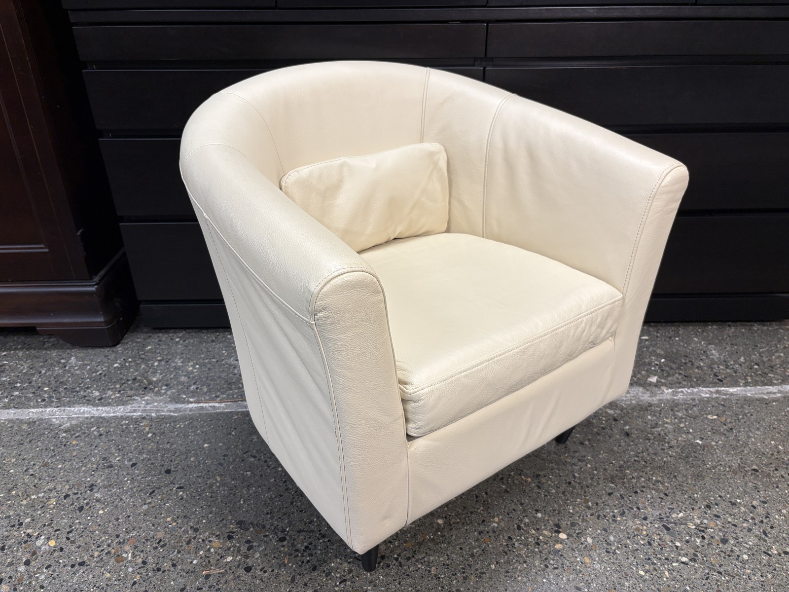 IKEA Tullsta Ivory Leather Barrel Back Chair