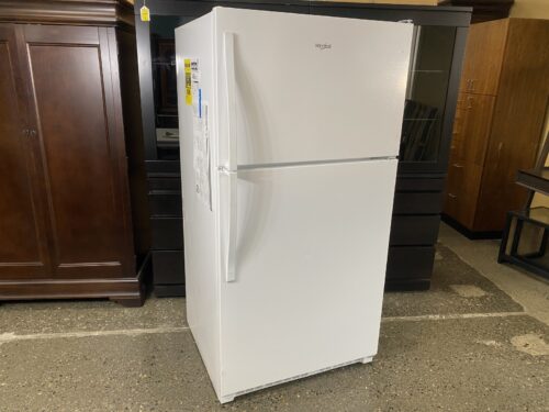 WHIRLPOOL 20.5 cu.ft. White Top Freezer Refrigerator Model # WRT311FZDW06