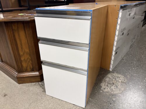 ALVIC Luxe White Flat High Gloss Soft Close 3-Drawer Cabinet