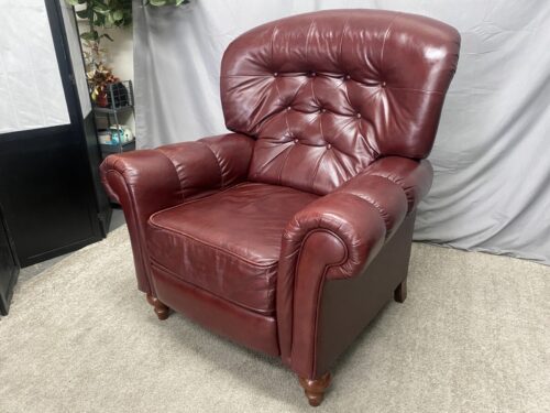 COMFORTMAX Burgundy Leather Tufted Classic Manual Reclining Armchair