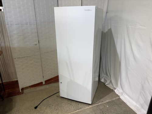 INSIGNIA 7.1 Cu. Ft. Garage Ready Upright Convertible Freezer - White Model # NS-UZ7WH0