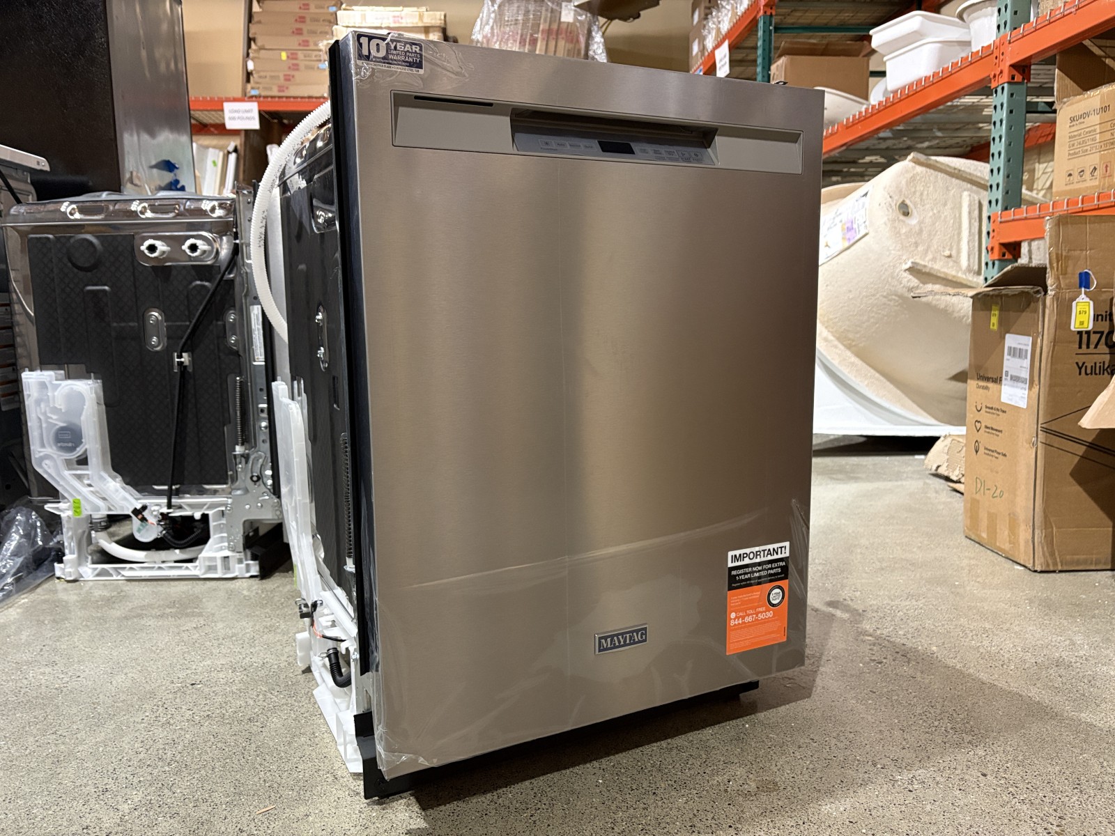NEW! MAYTAG 24” Front Control Dishwasher Model # MDB4949SKZ 4
