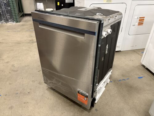 NEW! WHIRLPOOL 24" Top Control Built-In Dishwasher with Third Rack and AI Sensor Cycle in Fingerprint Restsant Stainless Steel Model # WDTA50SAKZS