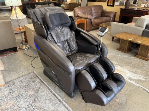 OSAKI Chocolate Quad Roller Zero Gravity Massage Chair Model # OS-Pro Pinnacle